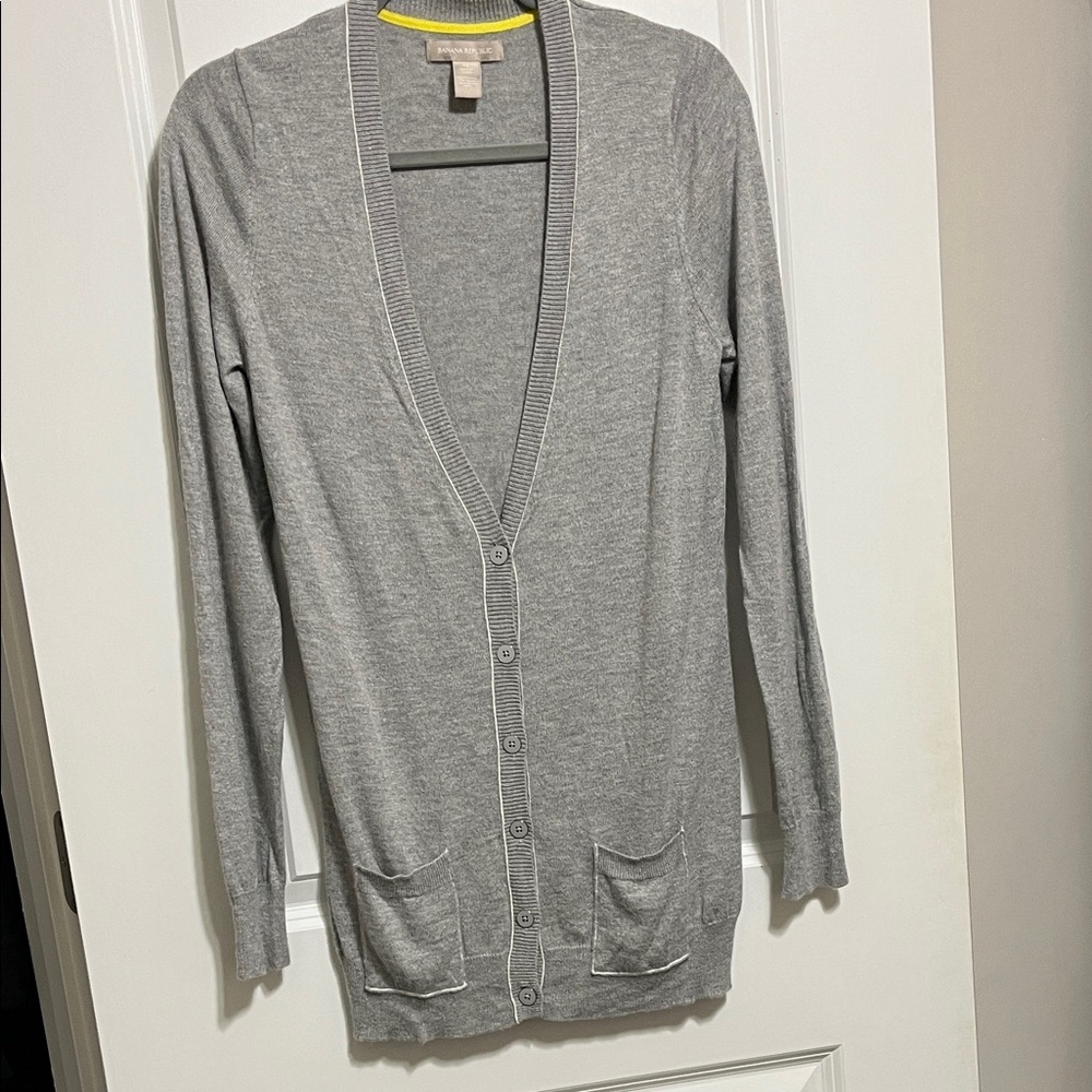 Banana Republic Gray Button-Up Cardigan Merino Wool Blend Medium